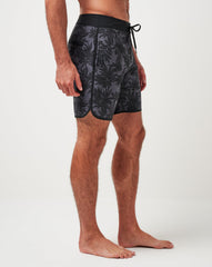 No Wake Zone Boardshort| Travis Mathew