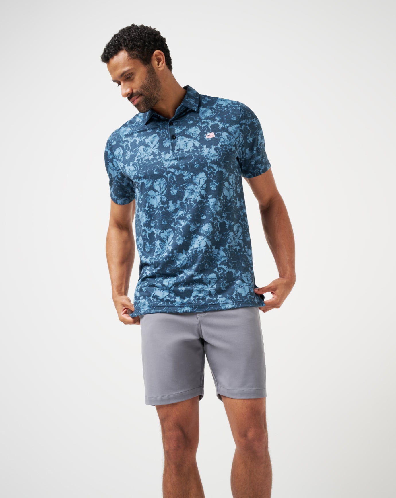 Featherweight Poolside Paradise Polo| Travis Mathew