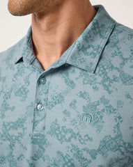 Featherweight Steep Wave Polo| Travis Mathew