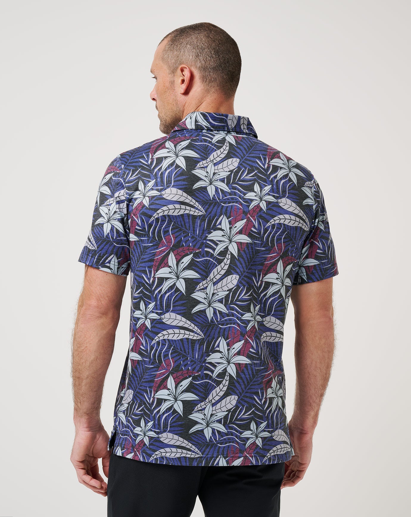 Featherweight Open Bay Polo| Travis Mathew