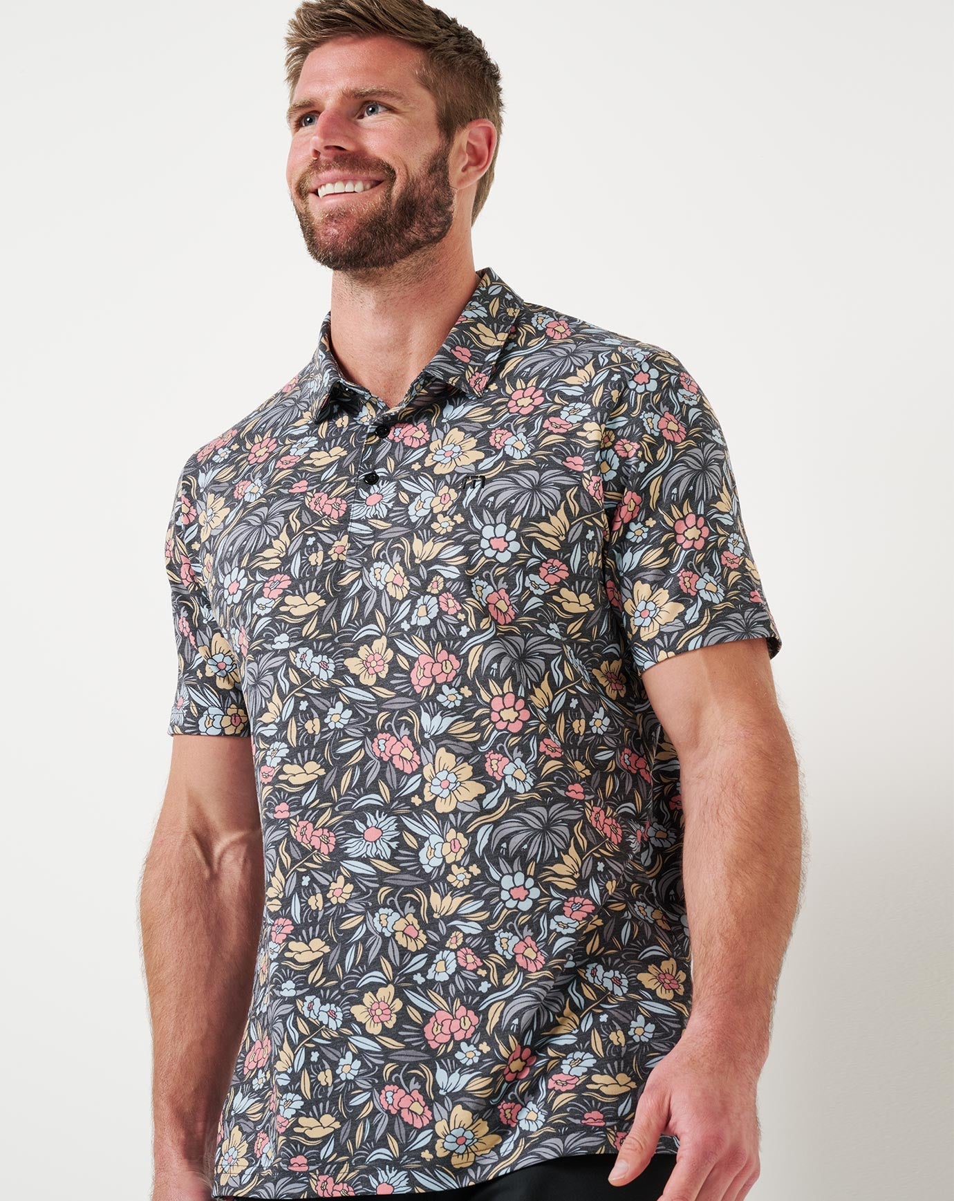 Featherweight Day Cruise Polo| Travis Mathew