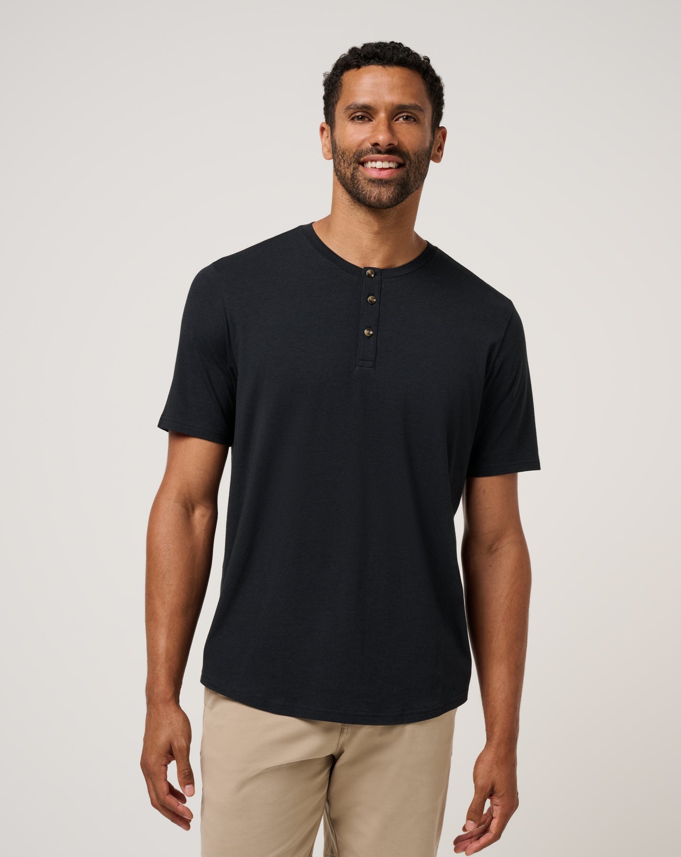 Cloud Henley Tee| Travis Mathew