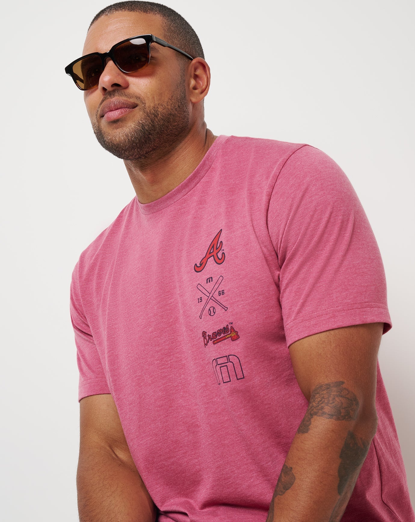 Atlanta Braves Sunset Slam 2.0 Tee| Travis Mathew