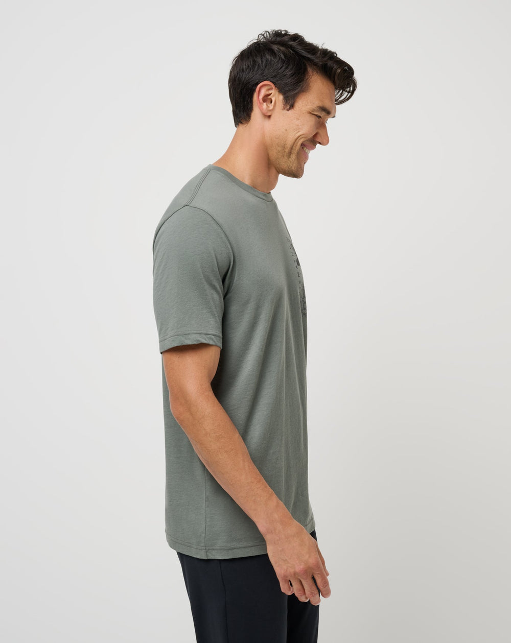 Global Pass Tee| Travis Mathew