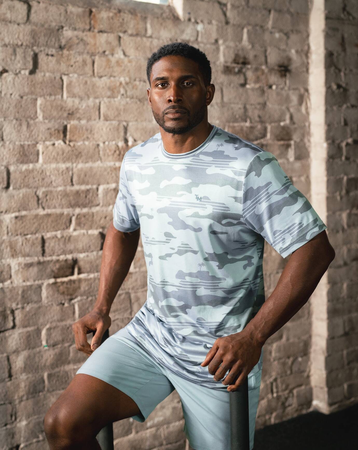 Season Stealth Tee| Travis Mathew
