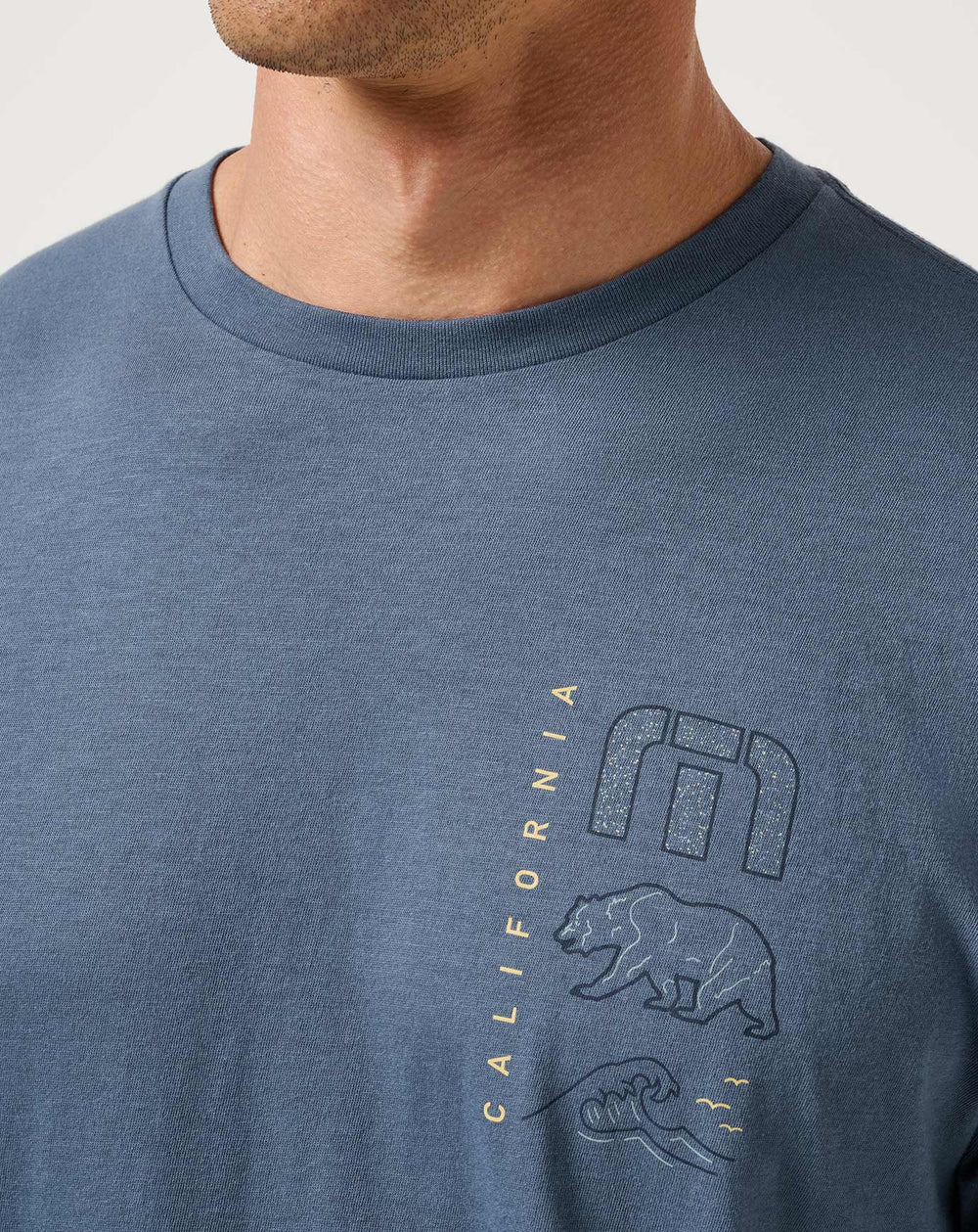 Snorkel Spot Tee| Travis Mathew