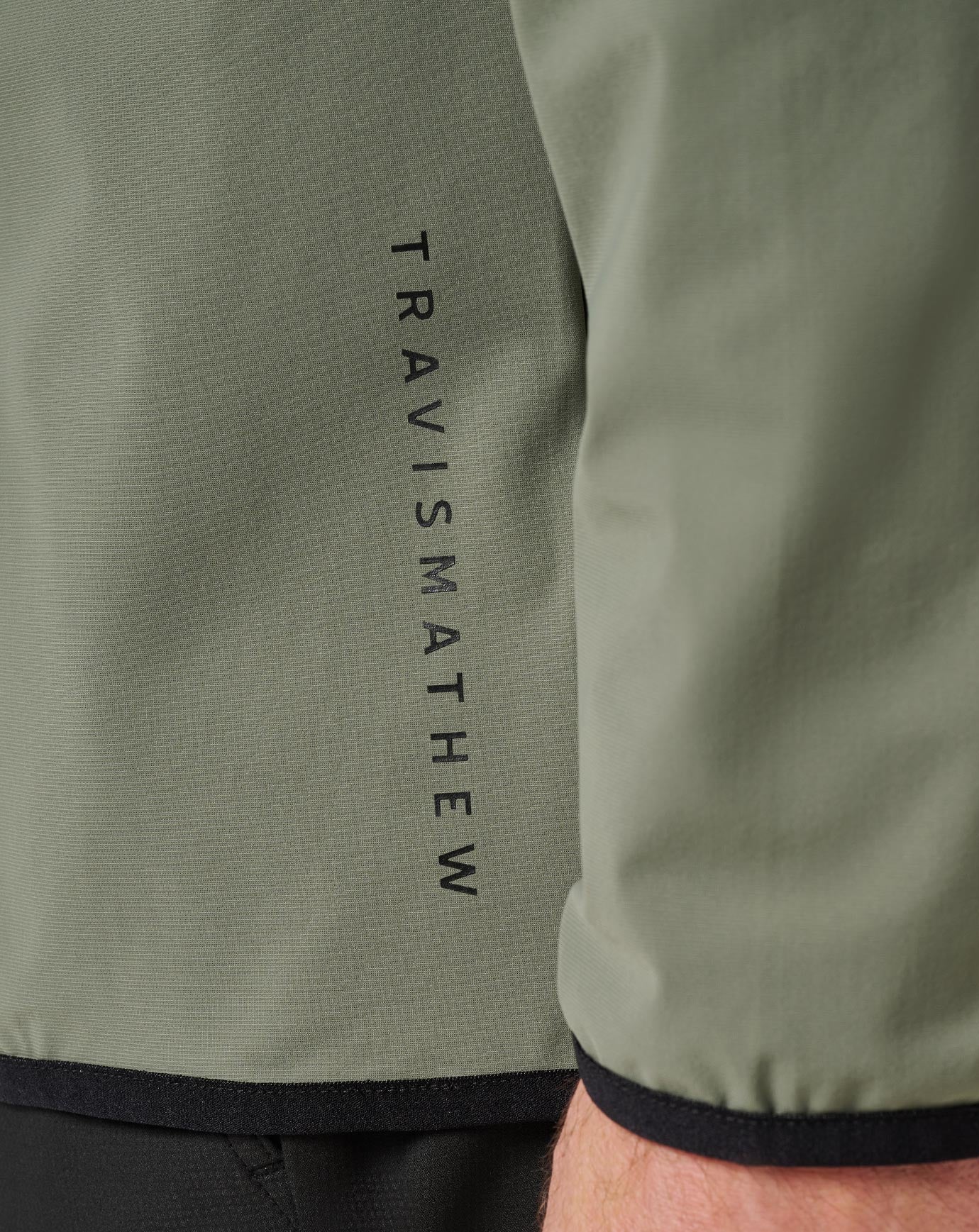 Jeep Tour Quarter Zip| Travis Mathew