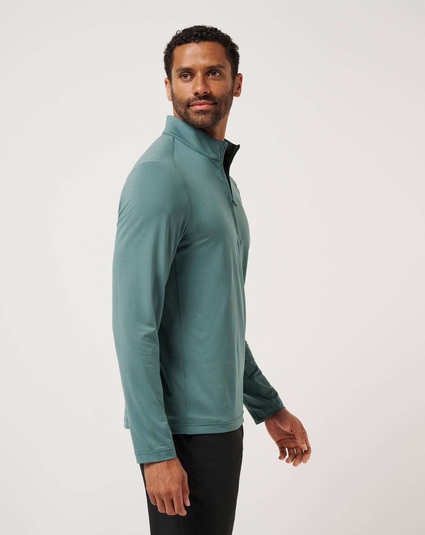 Heater Pro Quarter Zip| Travis Mathew