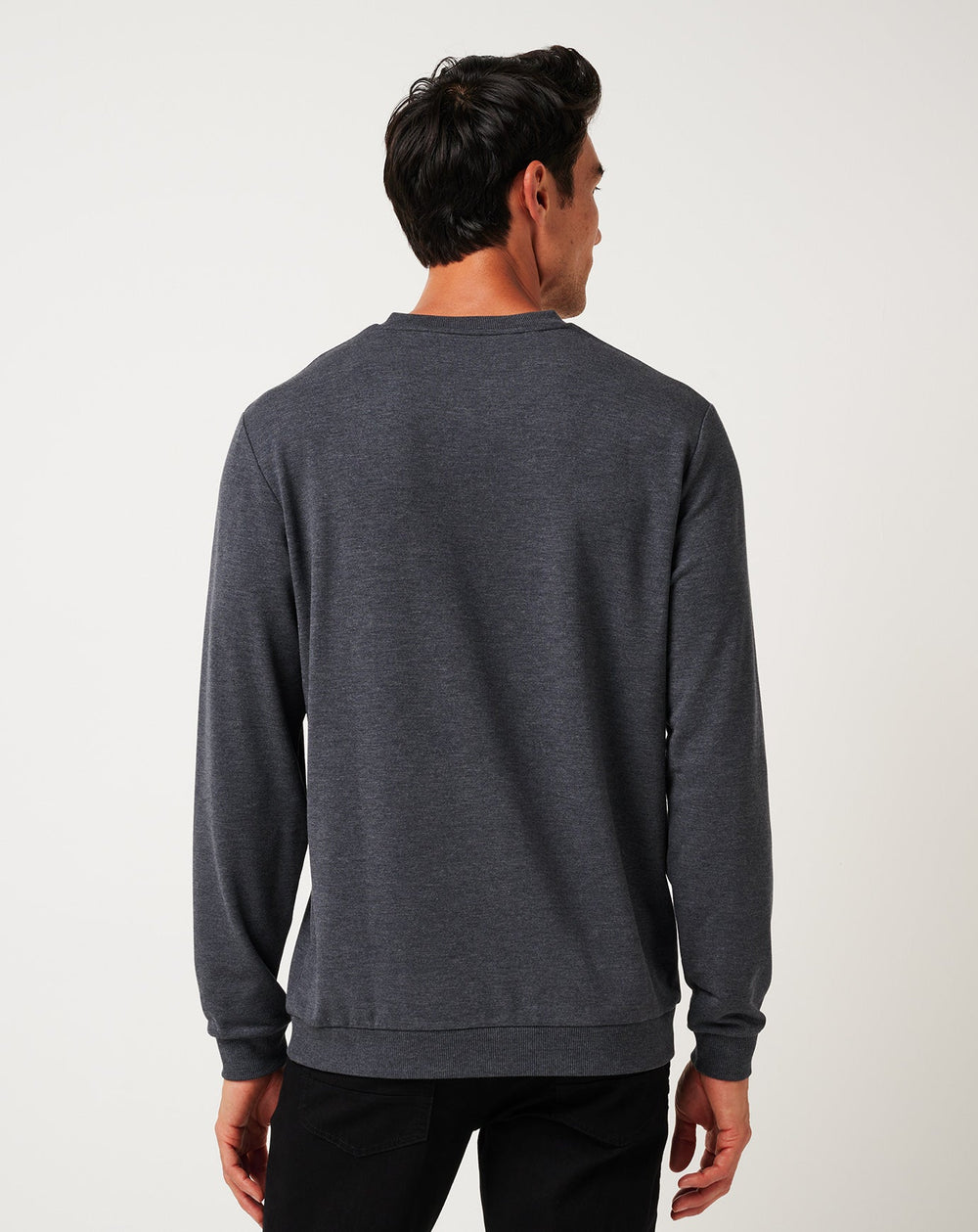 Amenities V-Neck Crew| Travis Mathew