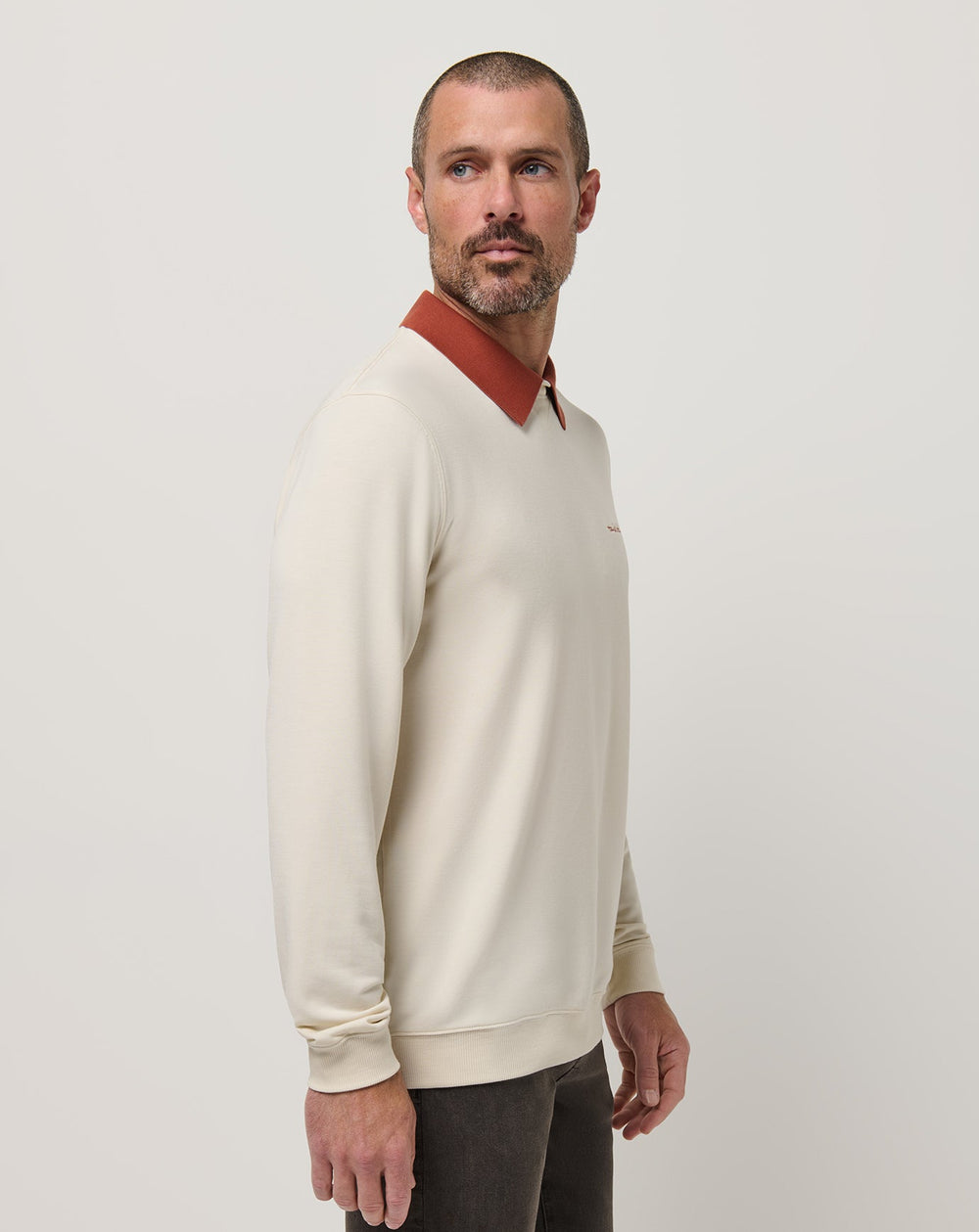 Amenities Collar Crew| Travis Mathew