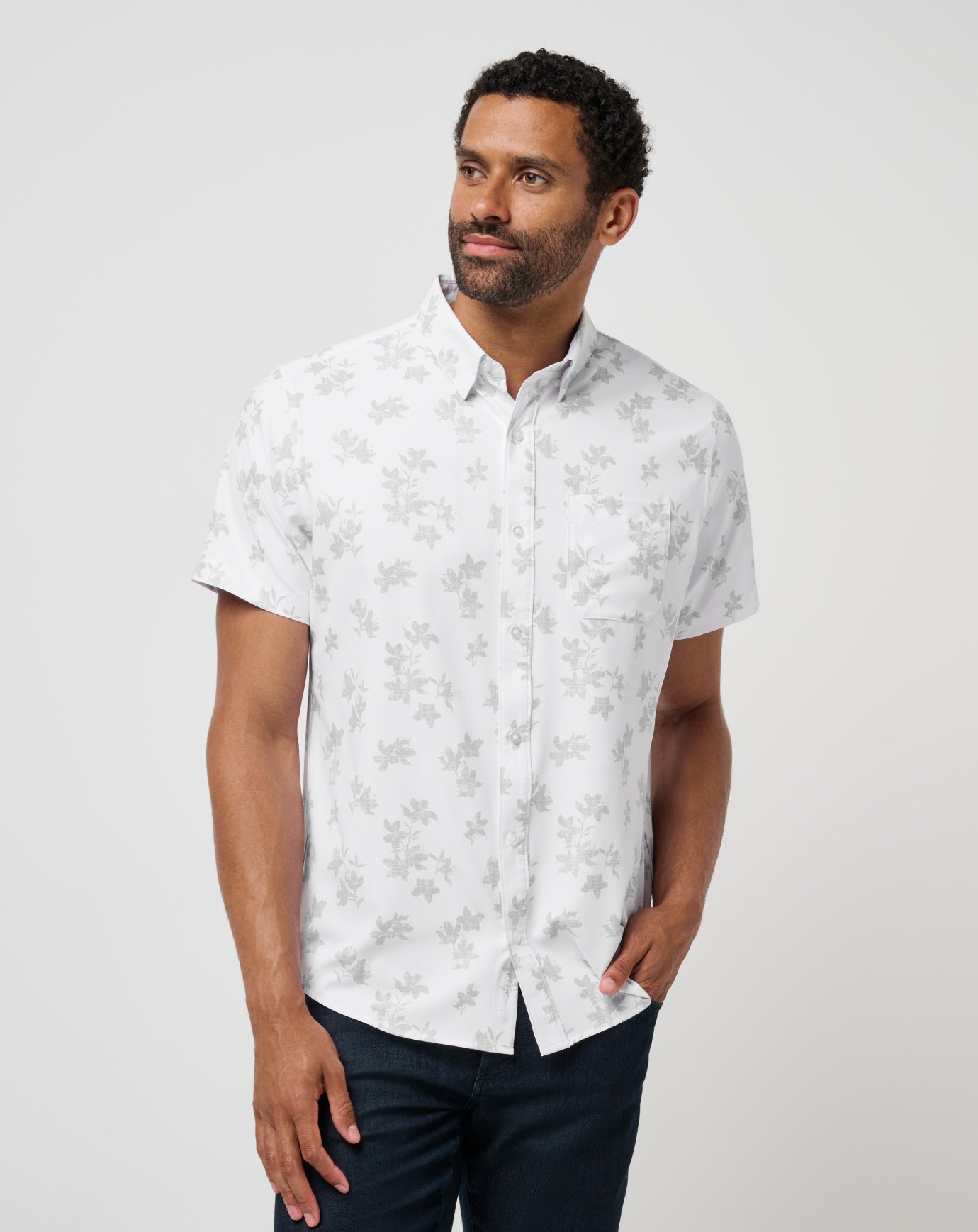 Mist On The Lake Button-Up| Travis Mathew