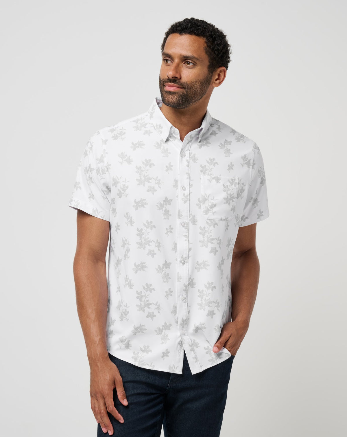 Mist On The Lake Button-Up| Travis Mathew