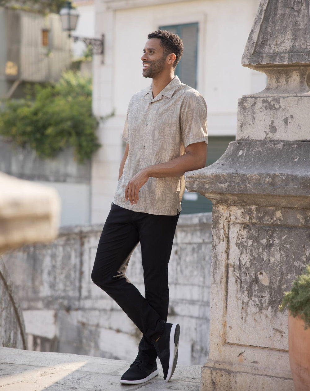 Desert Sun Button-Up| Travis Mathew