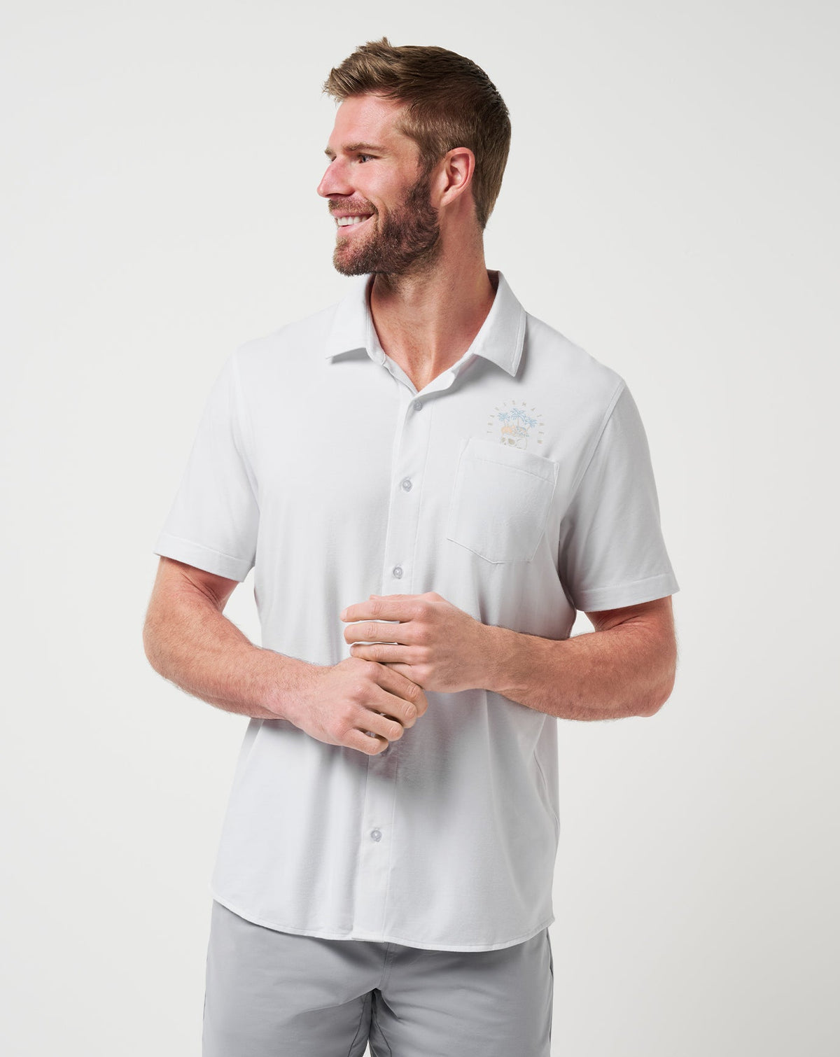 Poolside Pitcher Button-Up| Travis Mathew