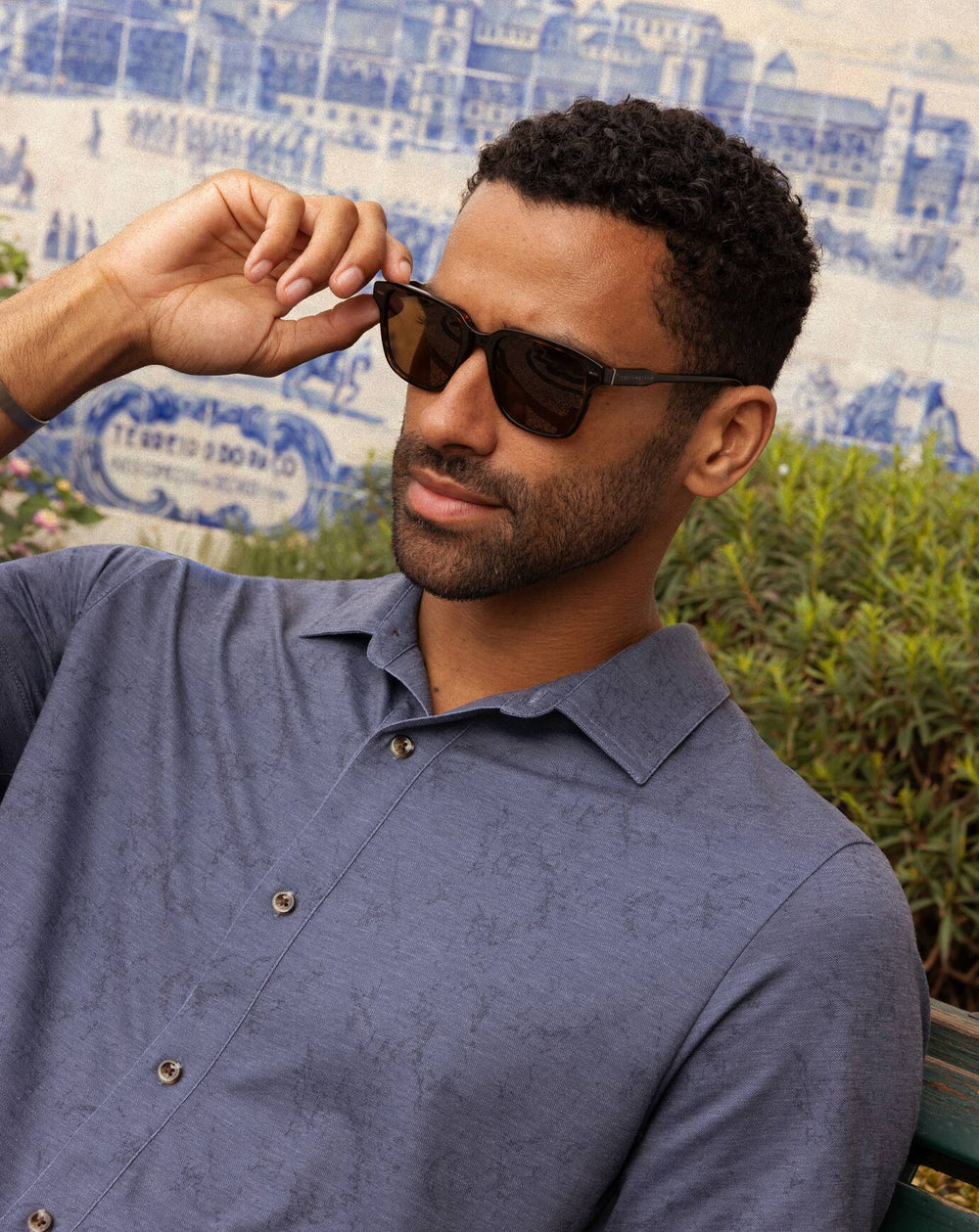 Knit Featherweight Tides Button-Up| Travis Mathew