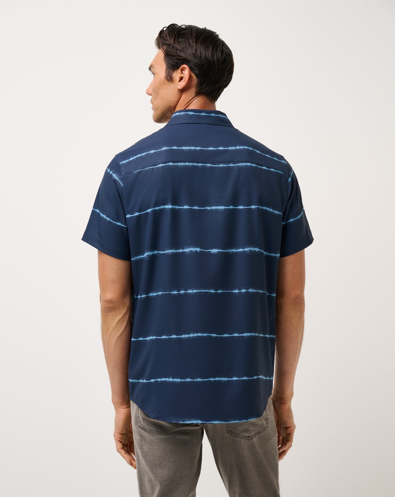 Techwoven Sundaze Button-Up| Travis Mathew
