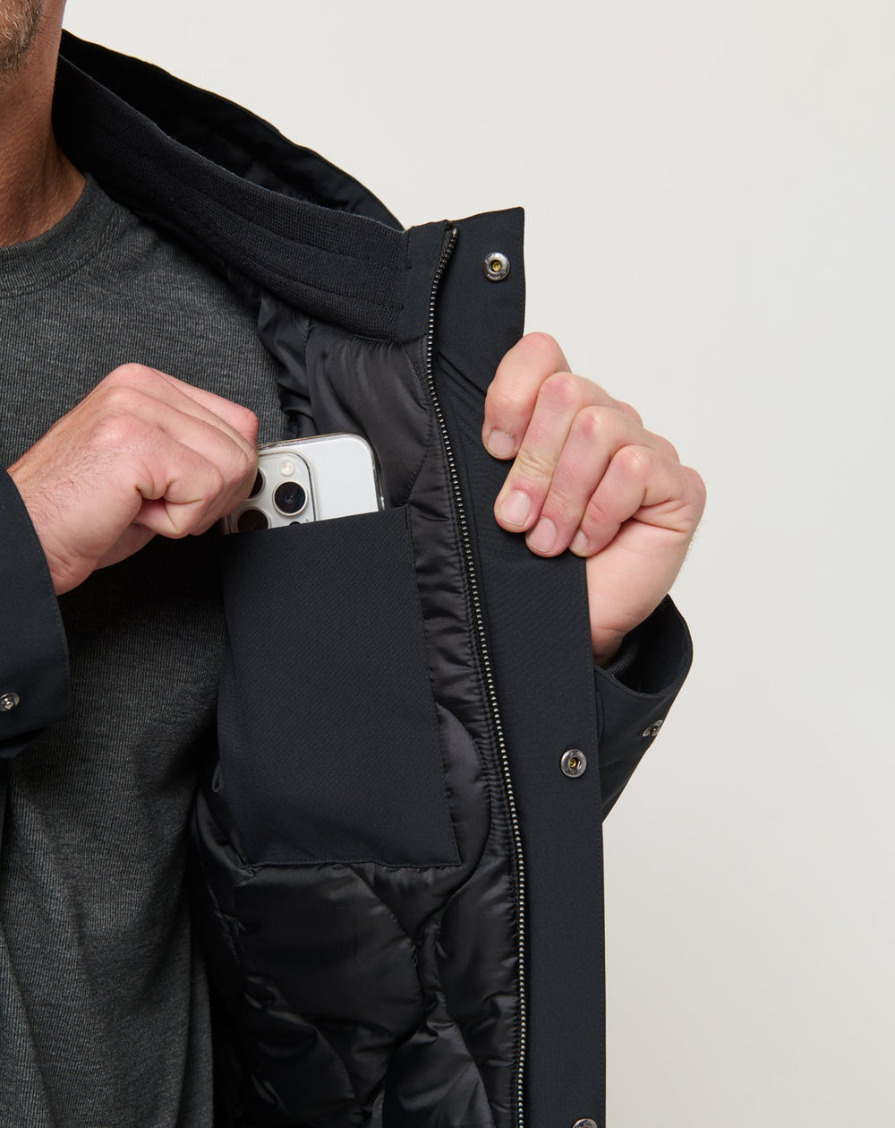 Mountain Pass Jacket| Travis Mathew