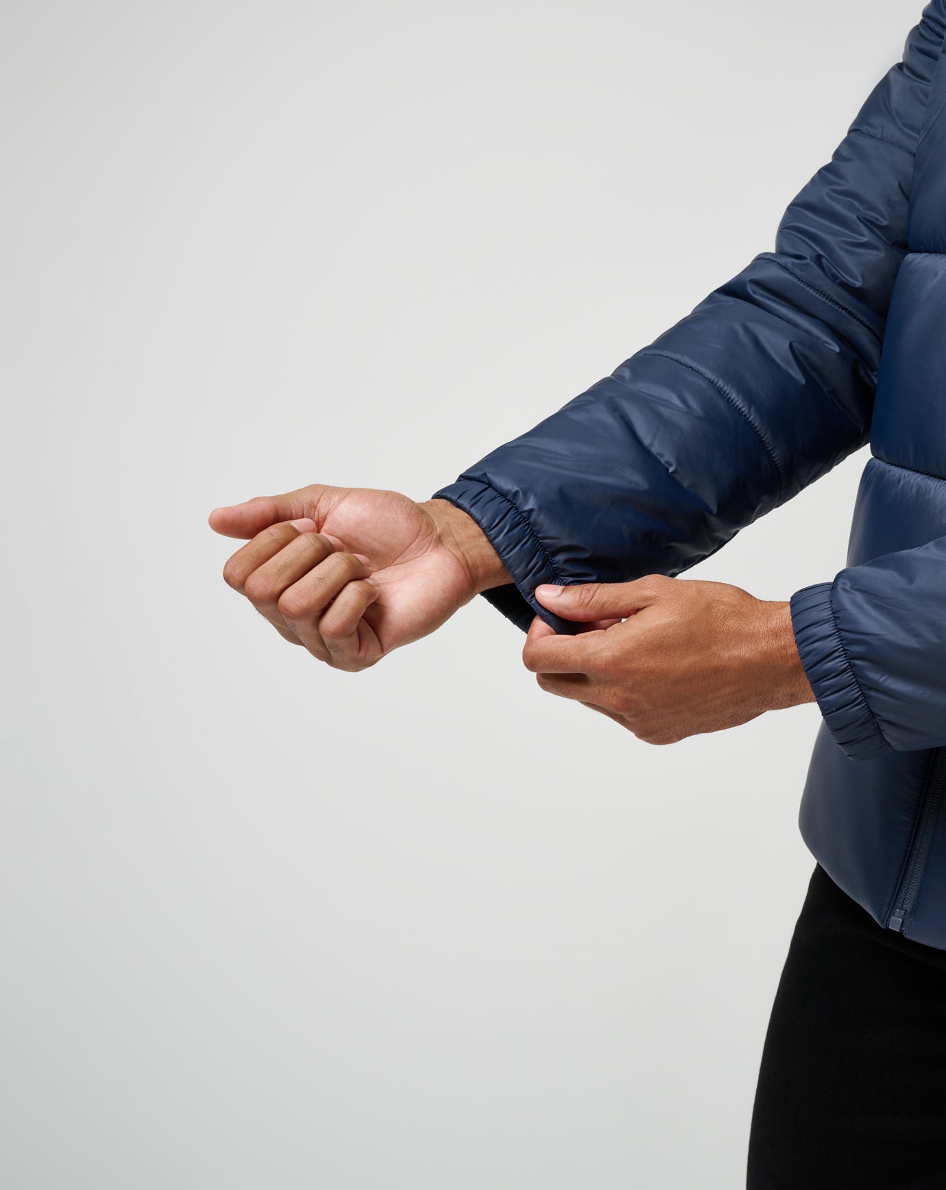 Aves Tech Puffer Jacket| Travis Mathew