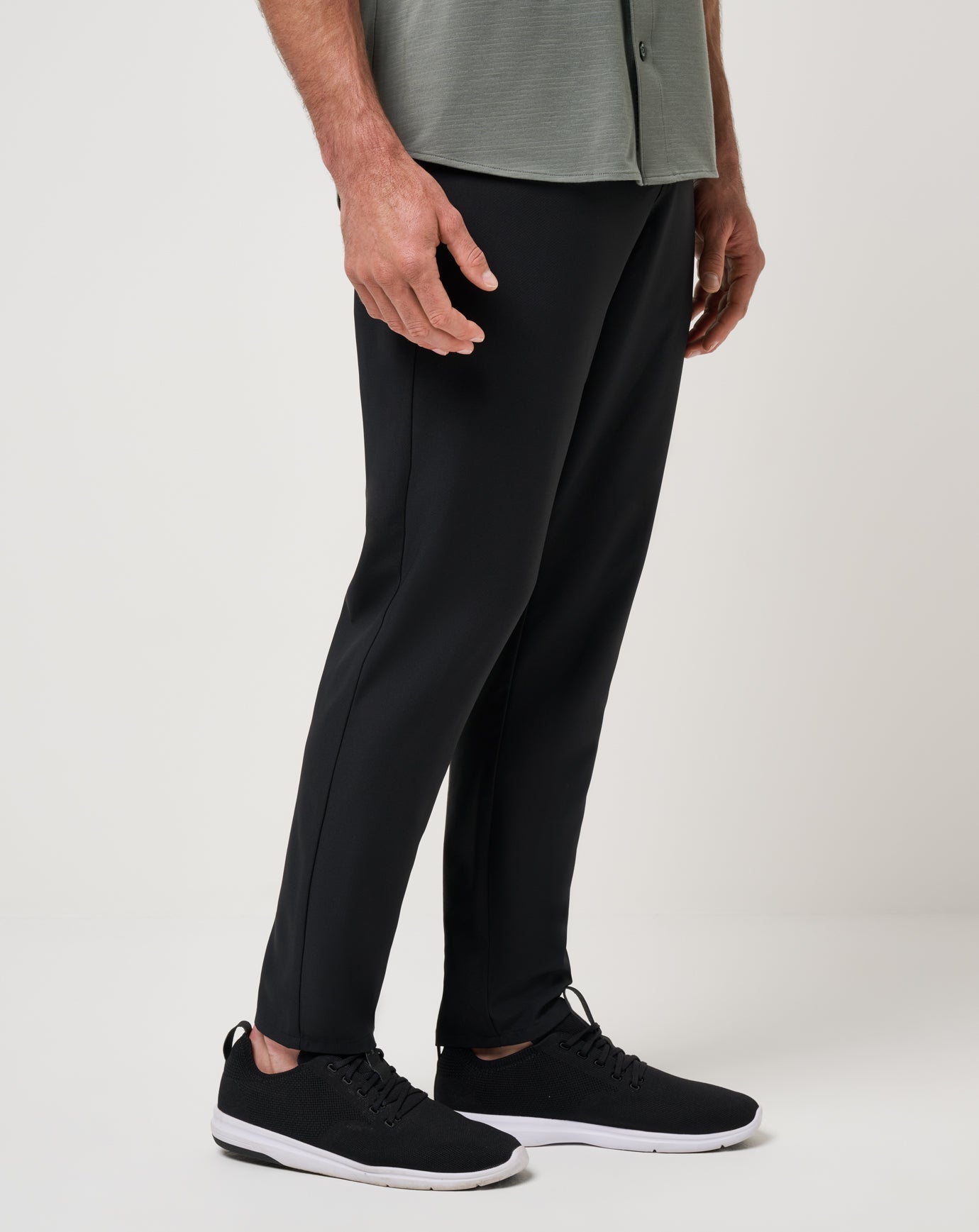 Icy Waters Jacket| Travis Mathew