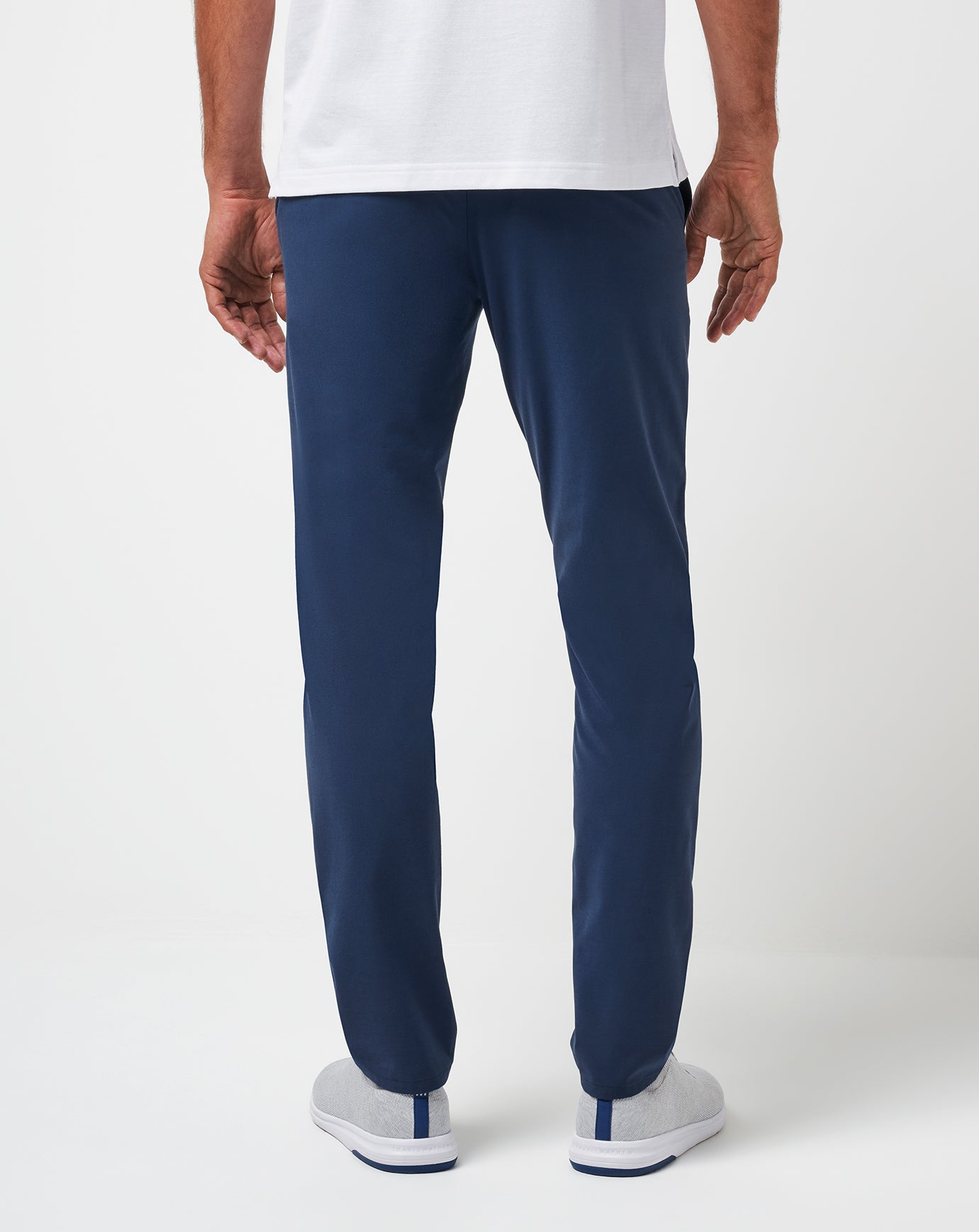 Open To Close Tech Chino Pant| Travis Mathew