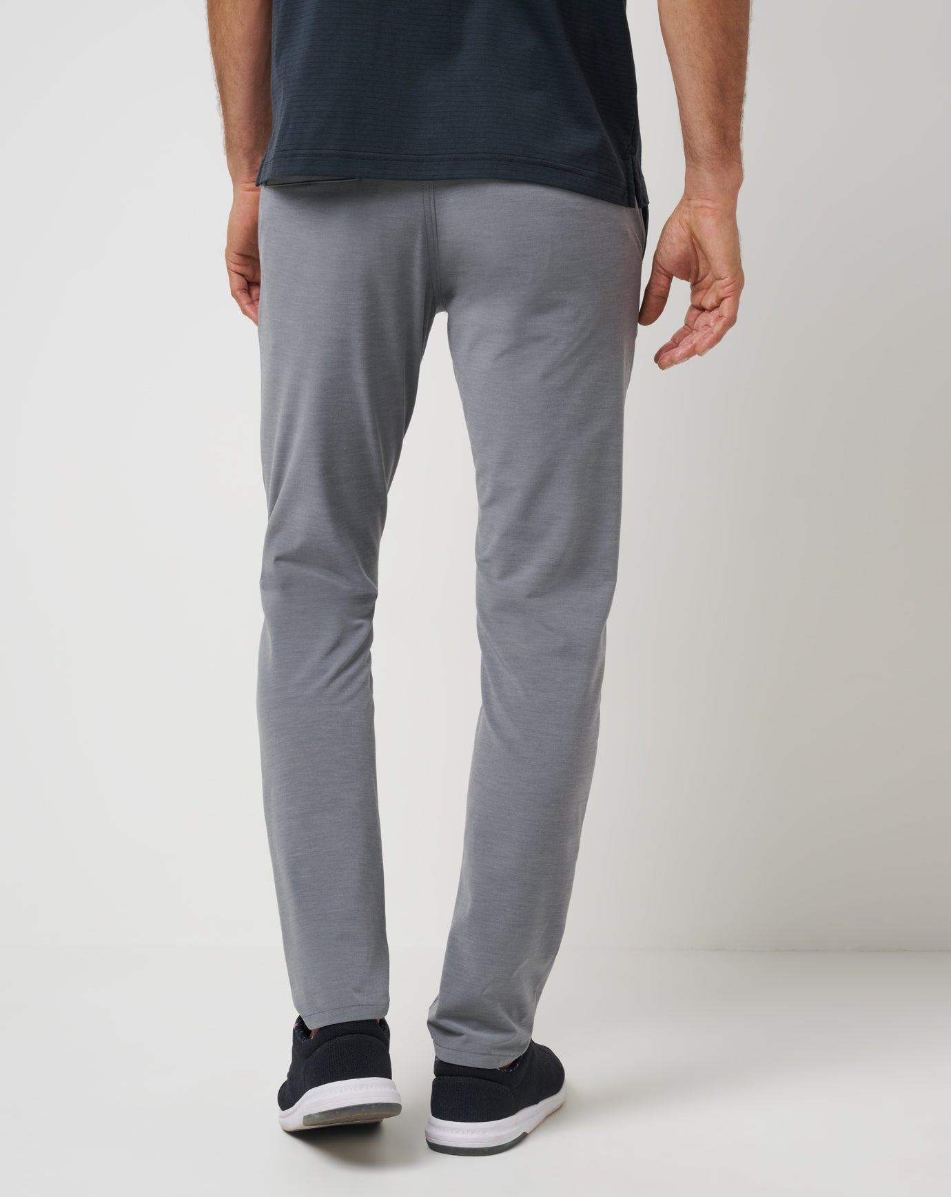 Open To Close Tech Chino Pant| Travis Mathew