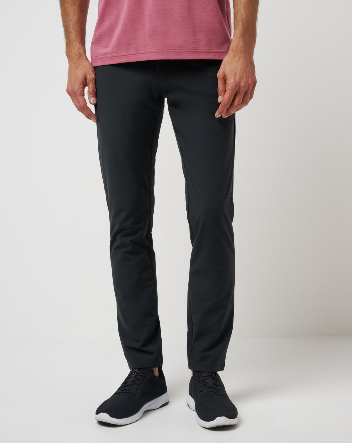 Open To Close Tech Chino Pant| Travis Mathew