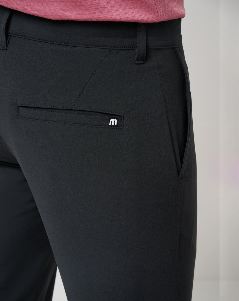 Open To Close Tech Chino Pant| Travis Mathew
