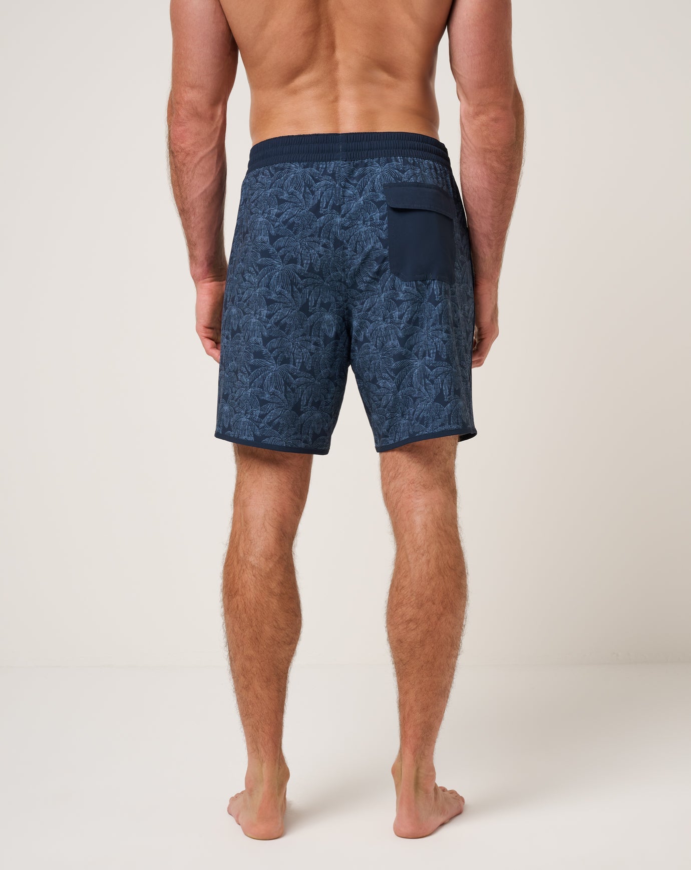 Tidal Whisper Boardshort 18In| Travis Mathew