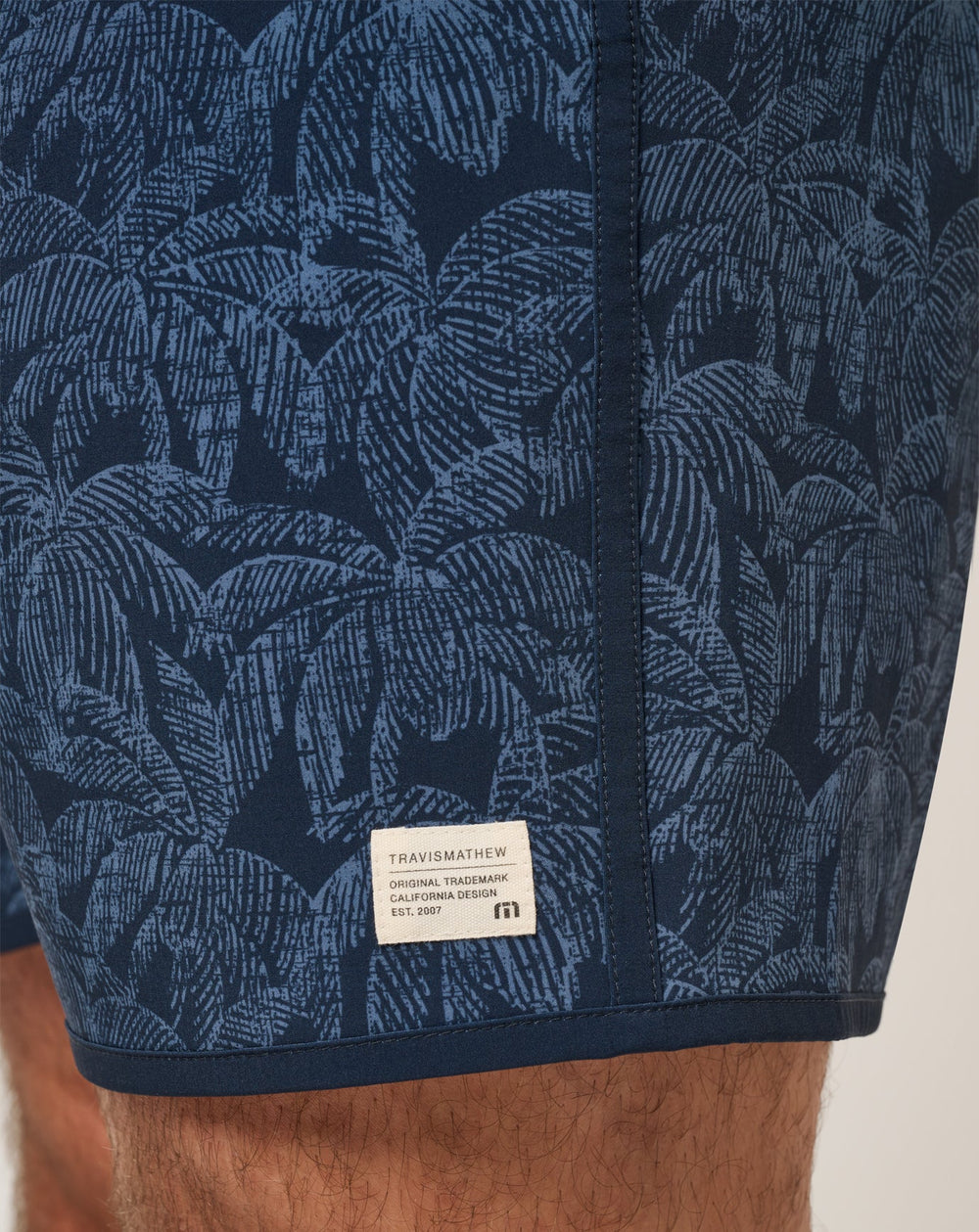 Tidal Whisper Boardshort 18In| Travis Mathew