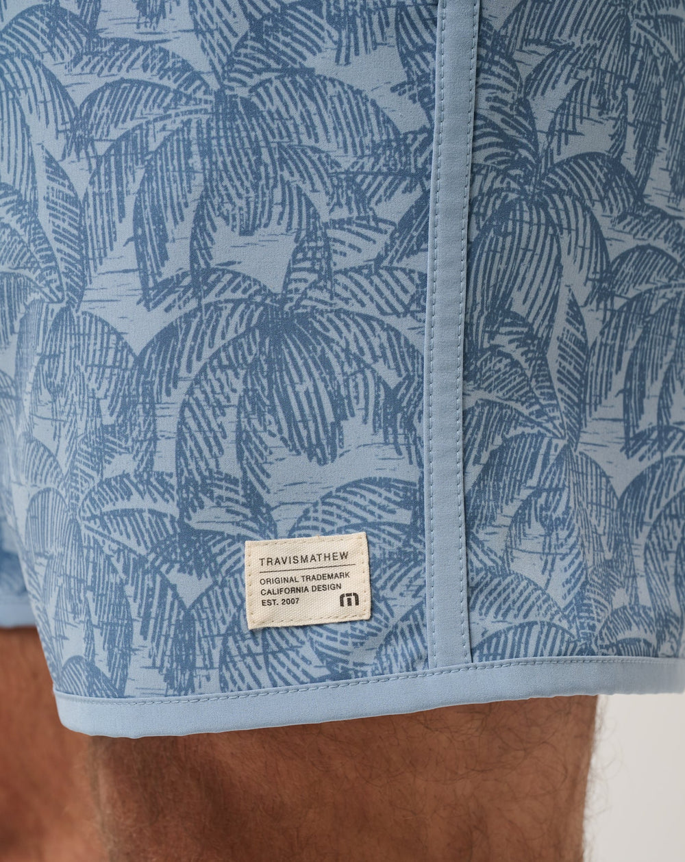 Tidal Whisper Boardshort 18In| Travis Mathew