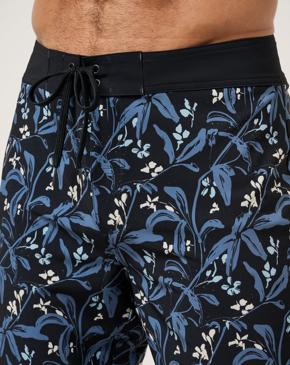 Relationship Status Boardshort 18.5In| Travis Mathew