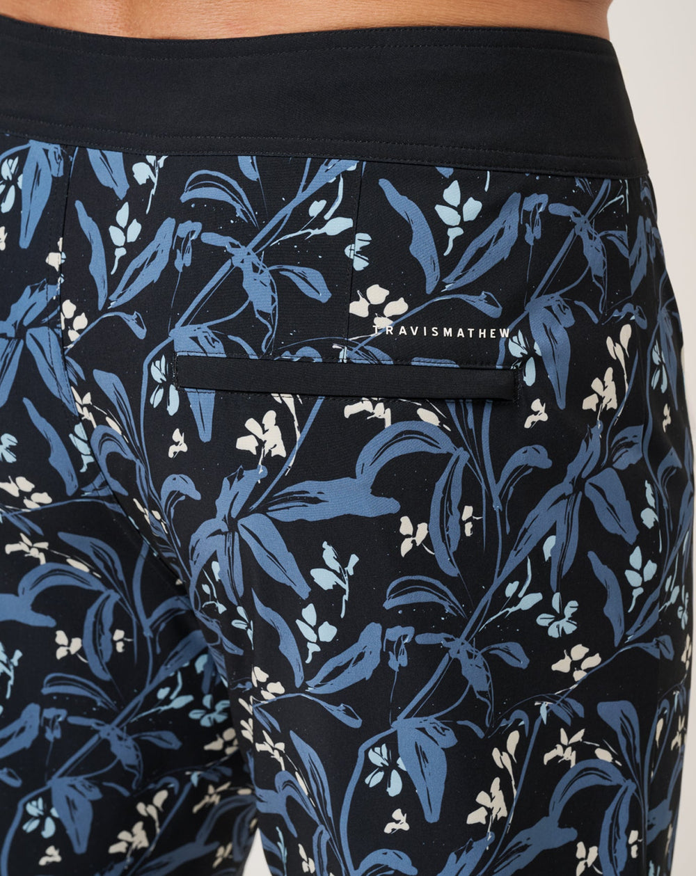 Relationship Status Boardshort 18.5In| Travis Mathew
