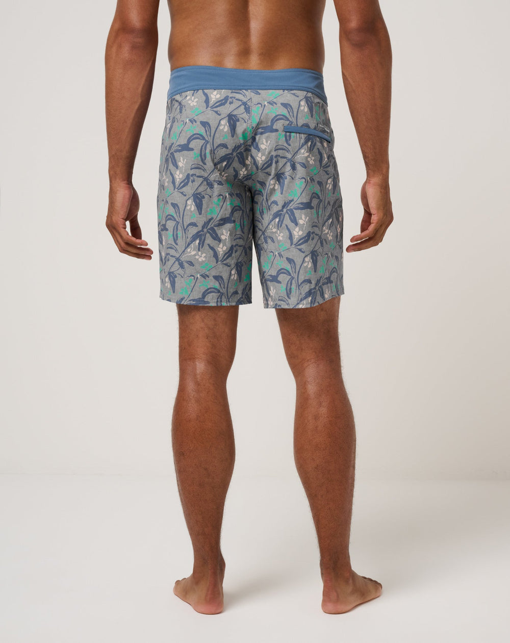 Relationship Status Boardshort 18.5In| Travis Mathew
