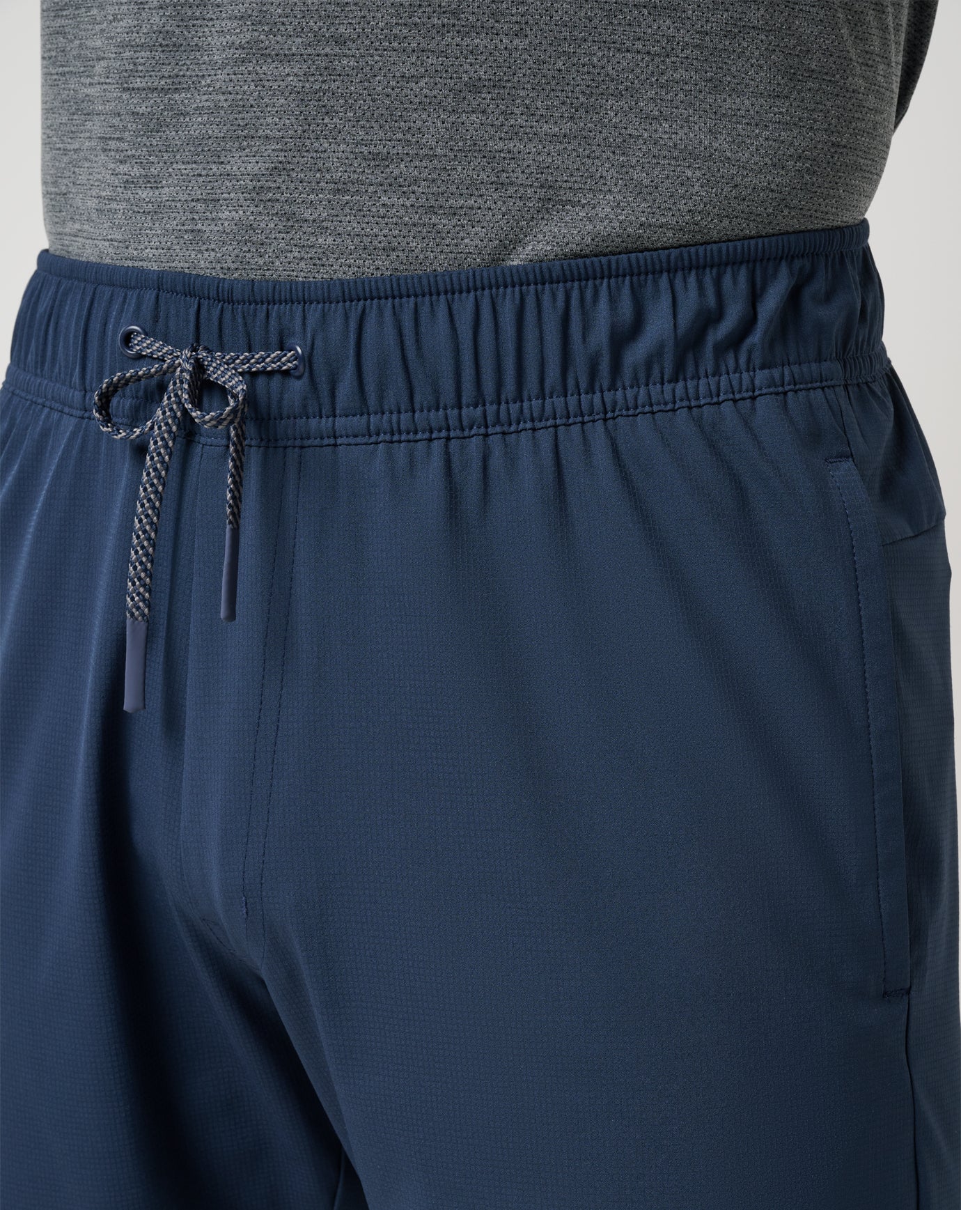 Wanderlust E-Waist Short 7.5In| Travis Mathew