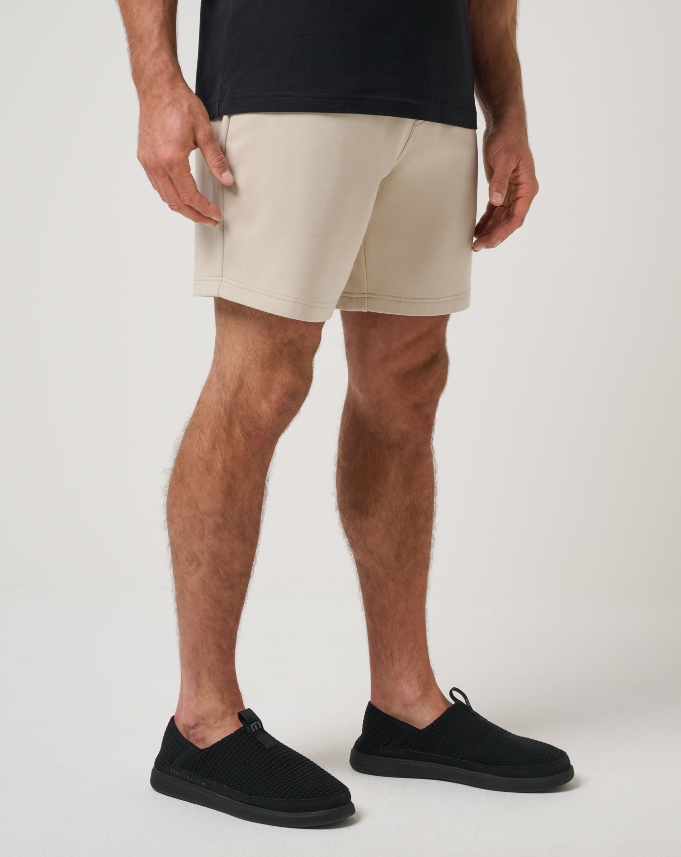 Shot Maker Cloud Short| Travis Mathew