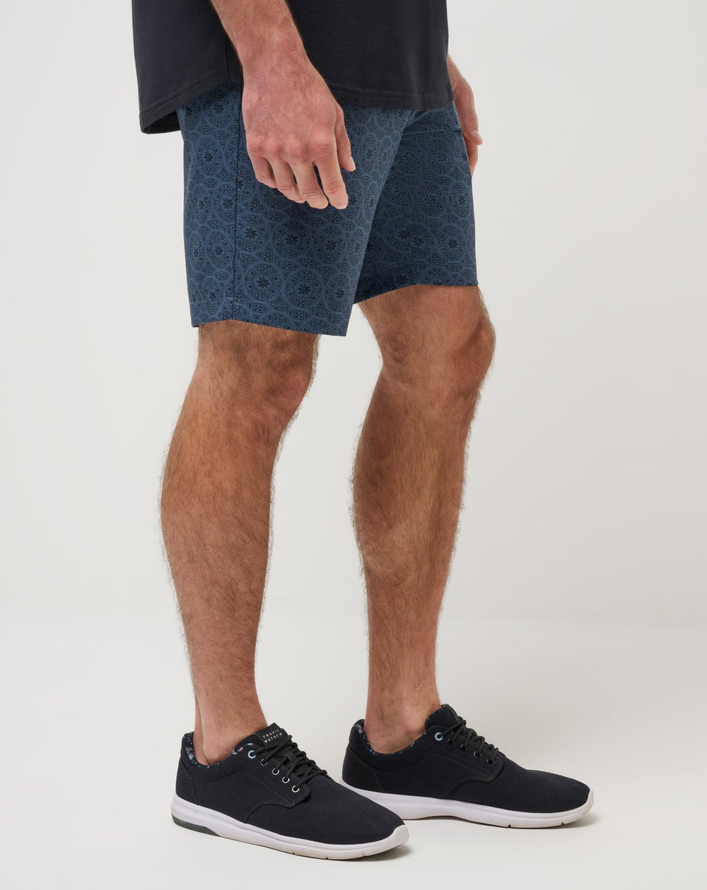Beyond The Limits Short 9In| Travis Mathew