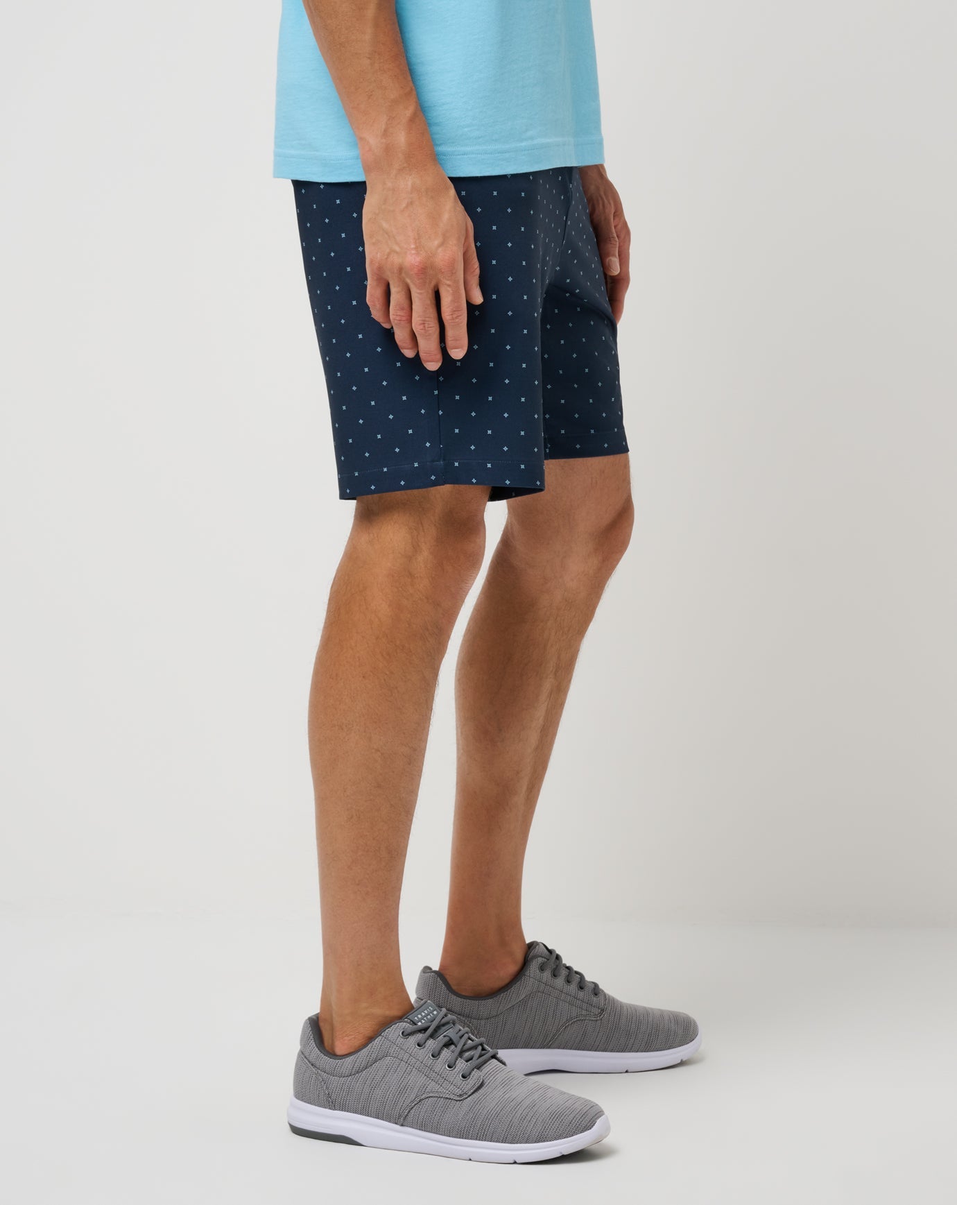 Standing Stones Short 9In| Travis Mathew