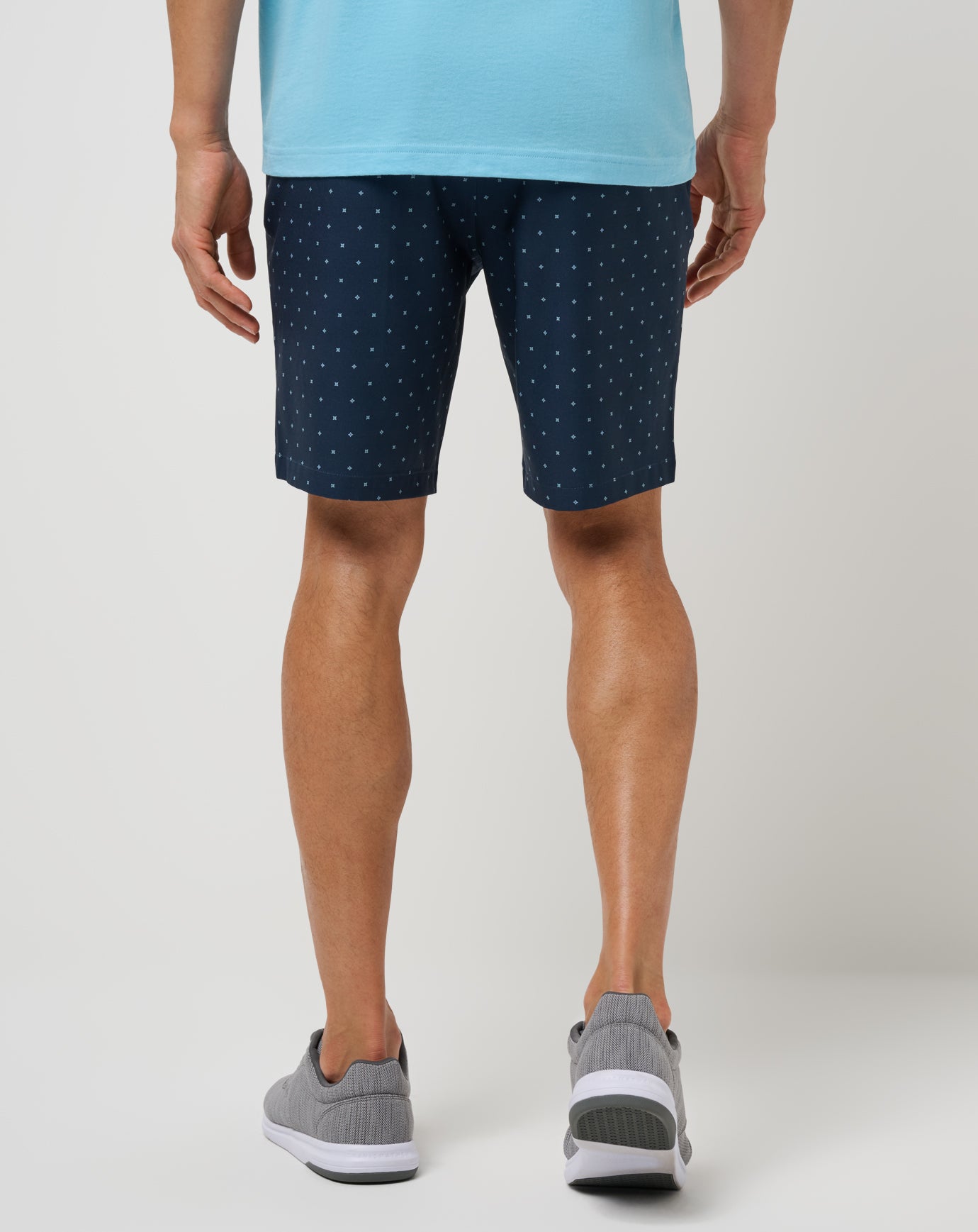 Standing Stones Short 9In| Travis Mathew