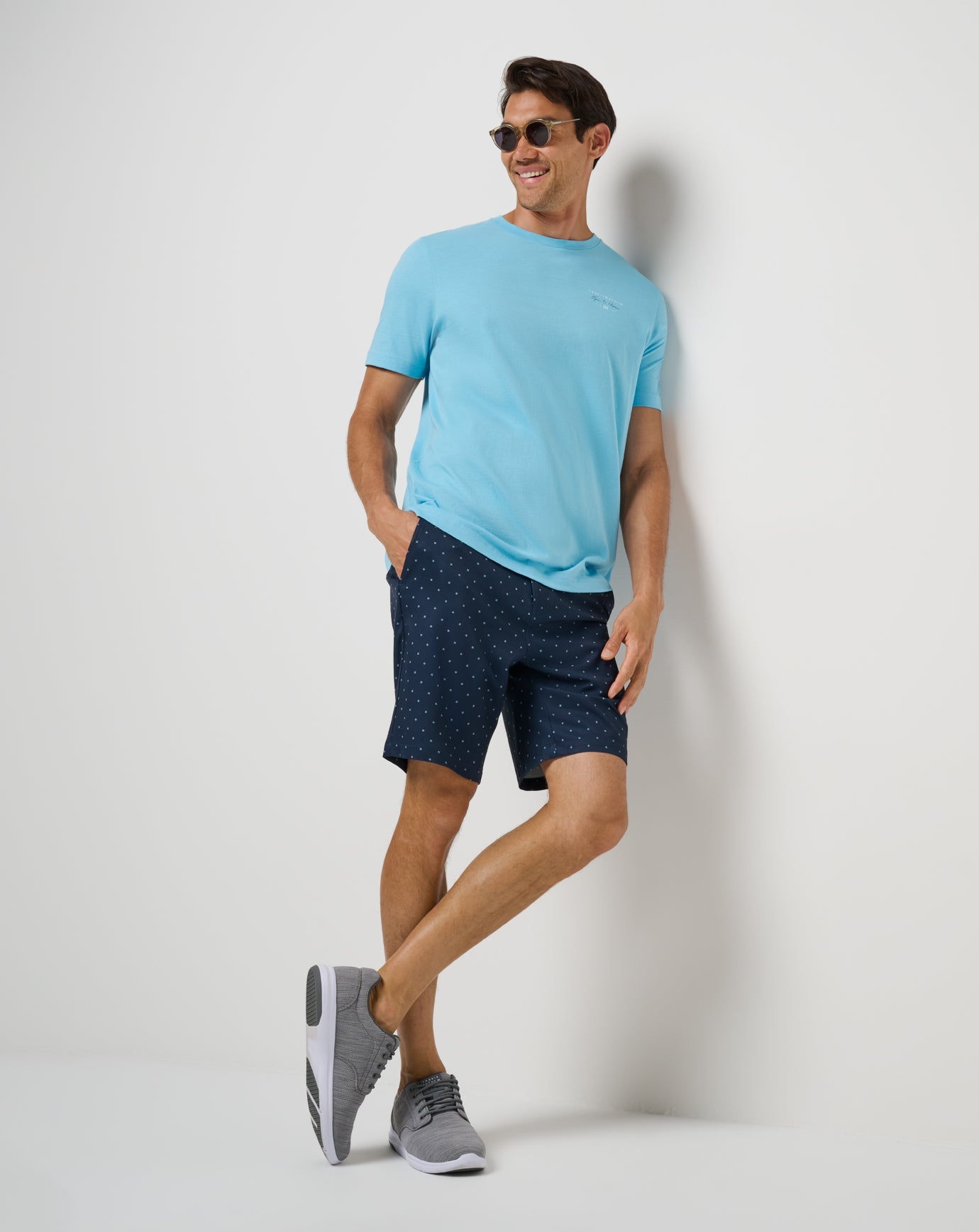 Standing Stones Short 9In| Travis Mathew