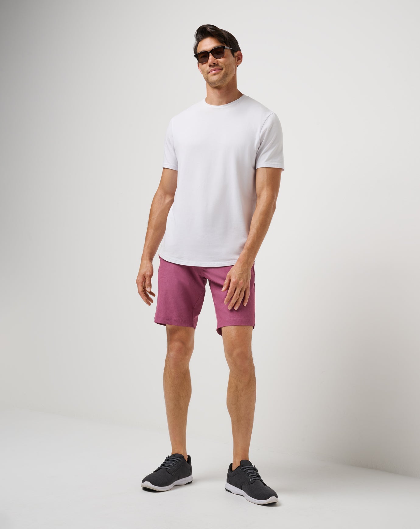 Overhead Compartment Short 10In| Travis Mathew