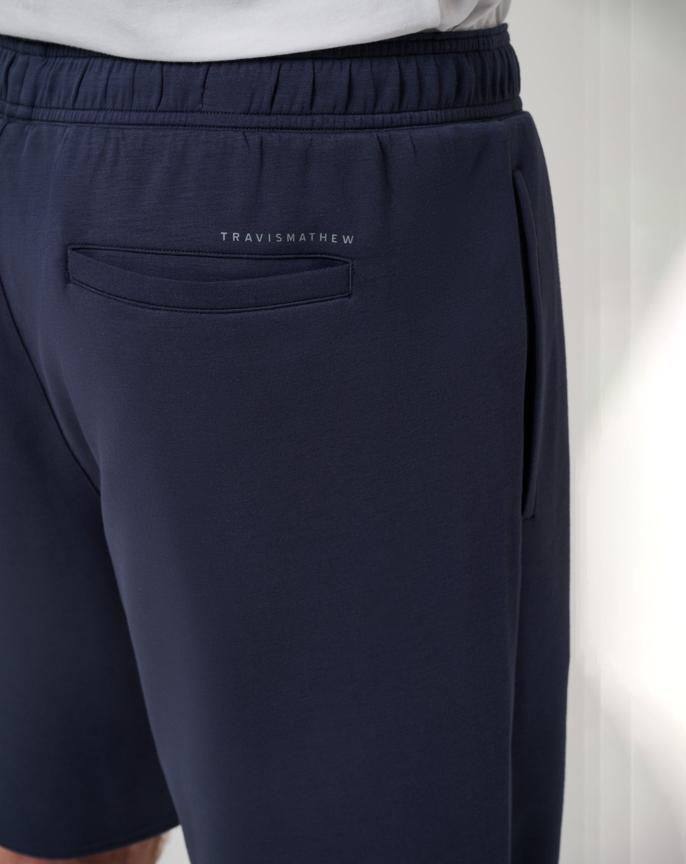 Fibercloud Short 8In| Travis Mathew