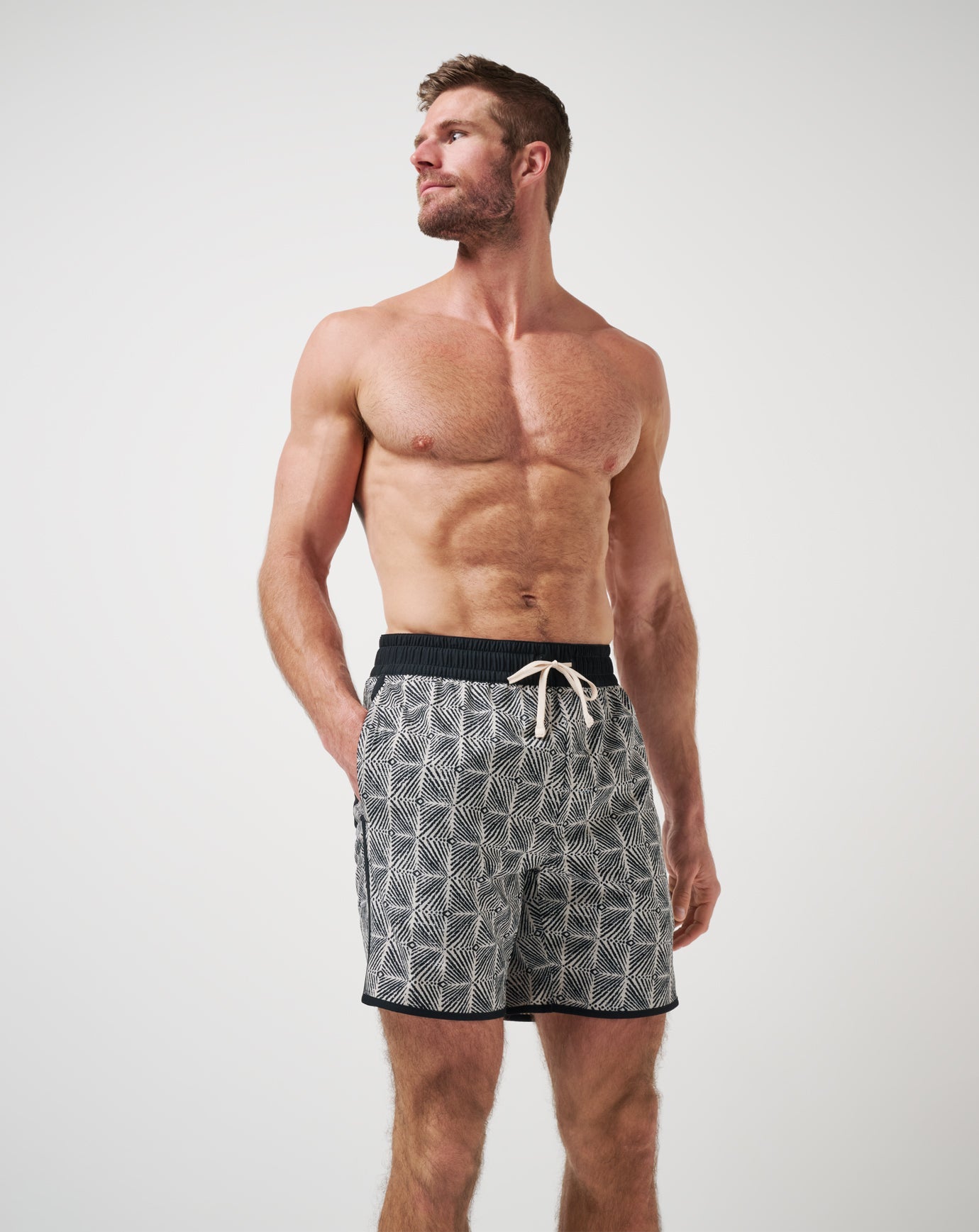 Sandswept Short 8In| Travis Mathew