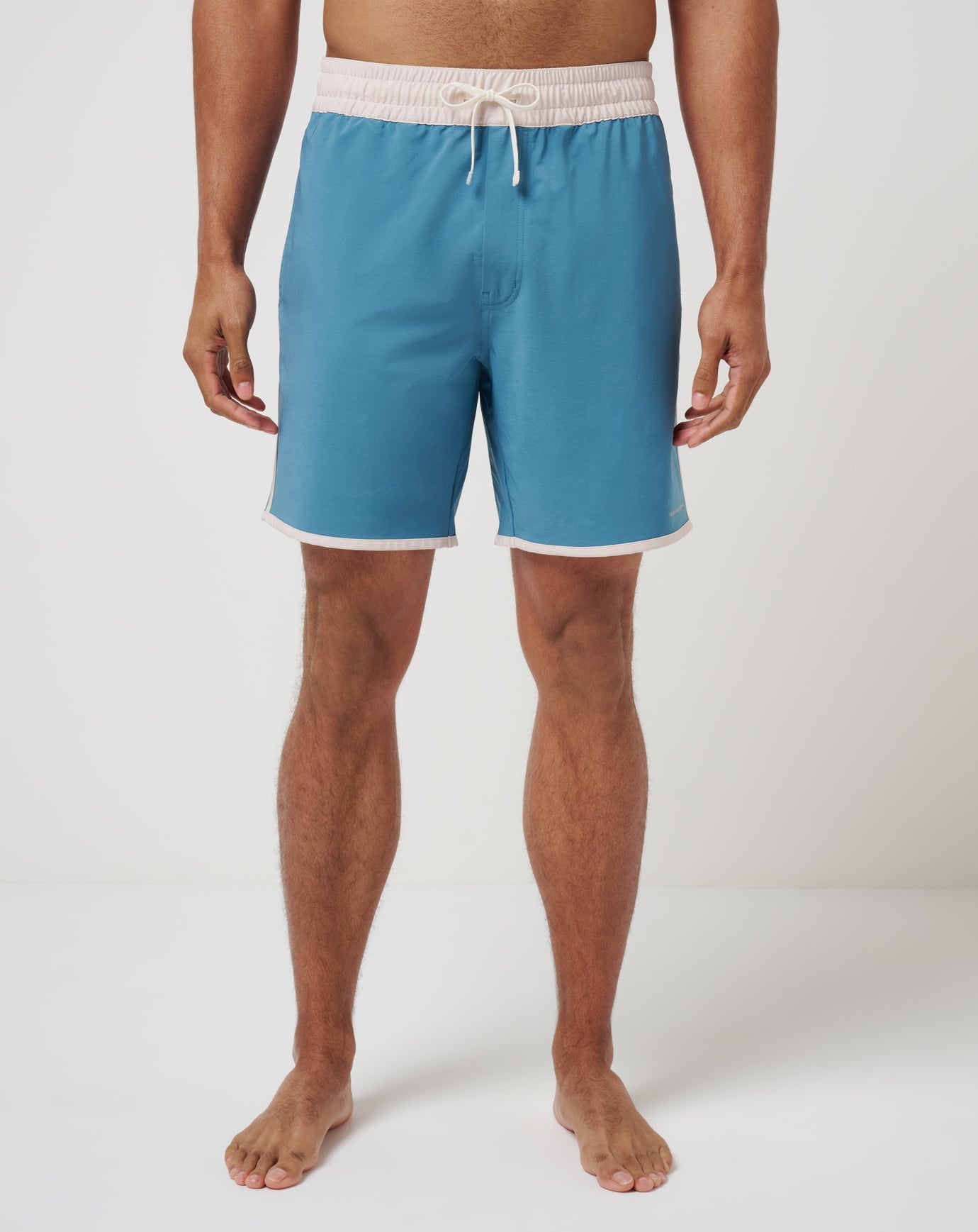 Lost Cave Boardshort| Travis Mathew