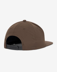 Forward Swing Snapback Hat| Travis Mathew