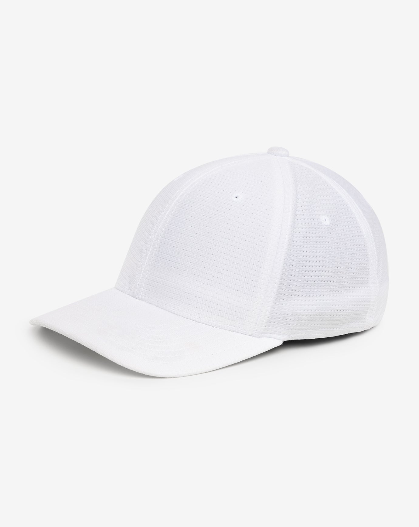 Nassau Fitted Hat| Travis Mathew