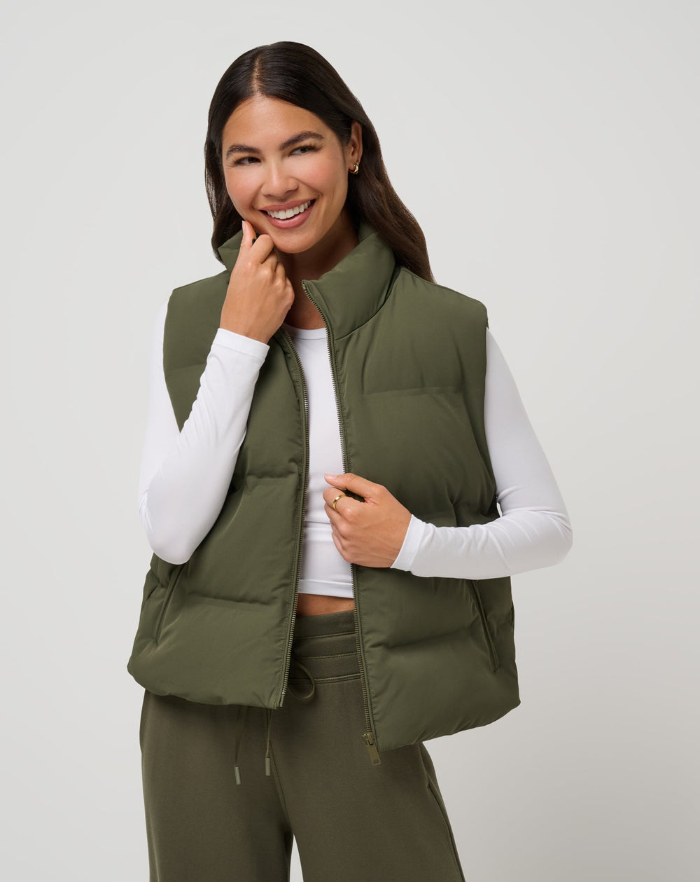 Moontide Bonded Puffer Vest| Travis Mathew