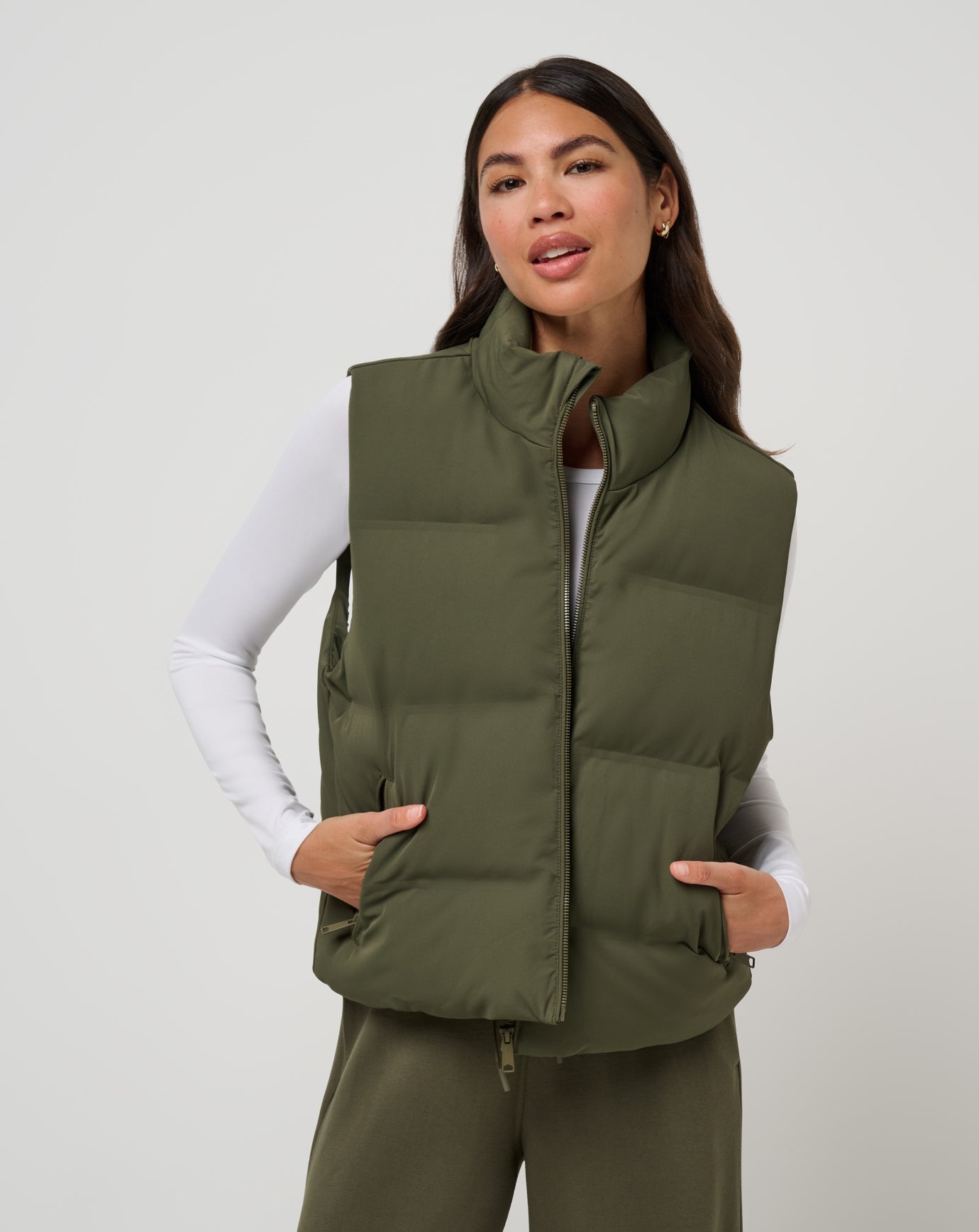 Moontide Bonded Puffer Vest| Travis Mathew
