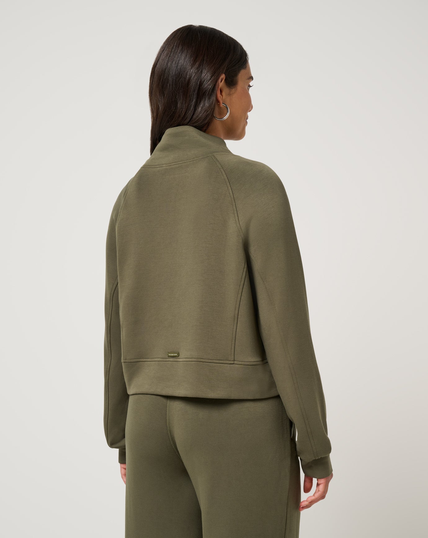 Skyloft Soft Funnel Neck| Travis Mathew