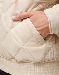 Lights At Night Quilted Jacket| Travis Mathew
