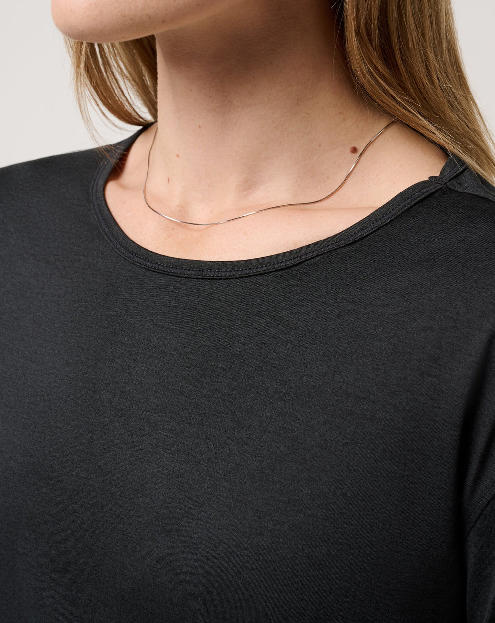 Skyloft Light Celestia Top| Travis Mathew